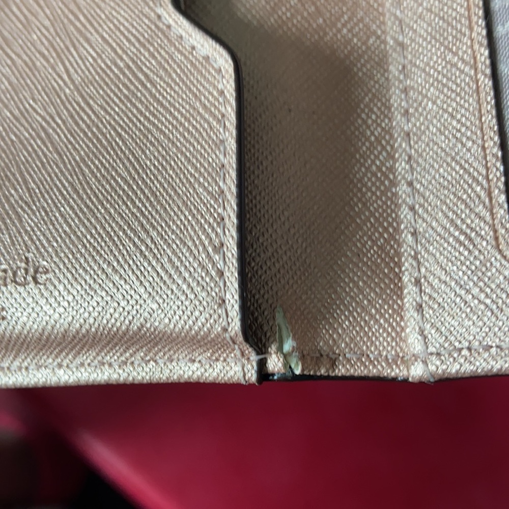 💜Kate Spade Wristlet💜 - Picture 14 of 16
